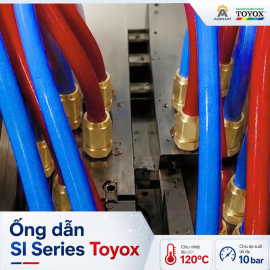 Phân biệt nước IN & OUT dễ dàng với ống dẫn Toyox SI Series xanh - đỏ trong hệ thống làm mát khuôn ép nhựa